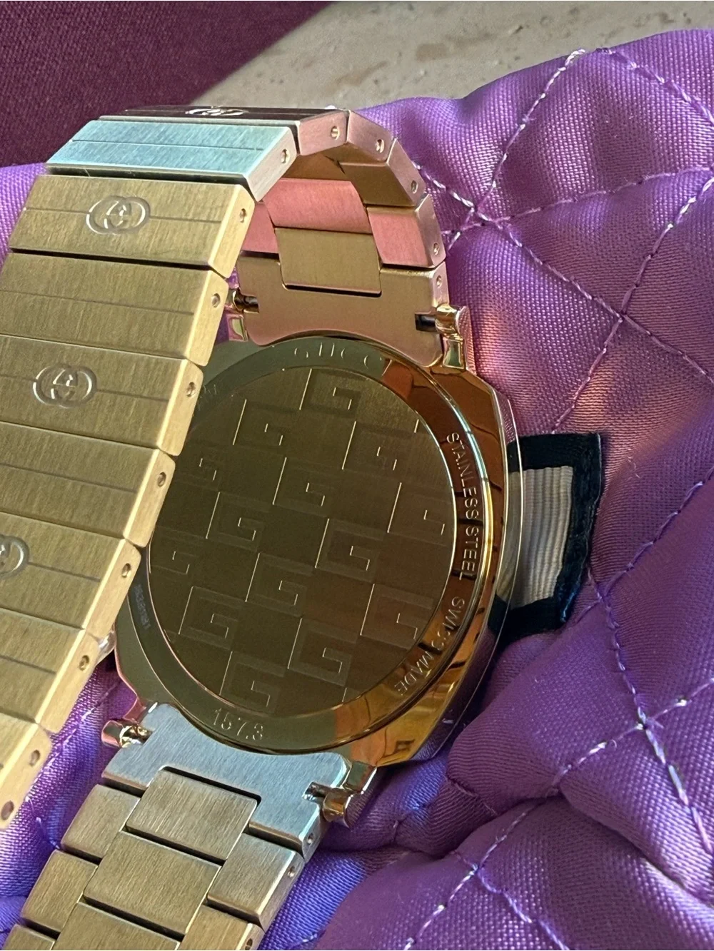 NWB Gucci Grip YA157409 38mm GG Gold Dial Stainless Steel Mens & Unisex Watch